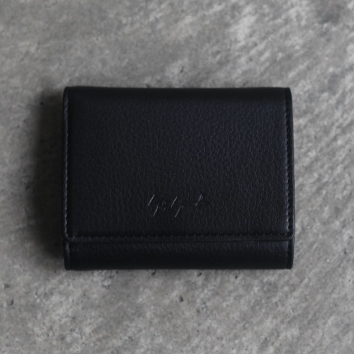 discord Yohji Yamamoto - 【再販売通知受付可能】三つ折りウォレット_