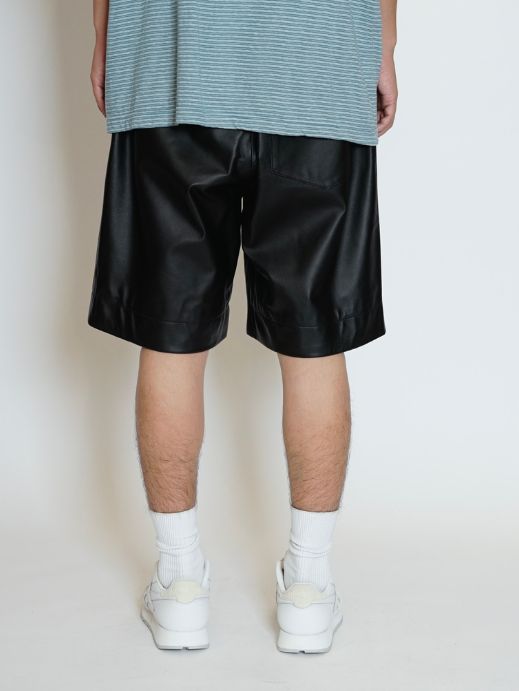 UNIVERSAL PRODUCTS - シープ レザーショーツ - LEATHER EASY SHORTS