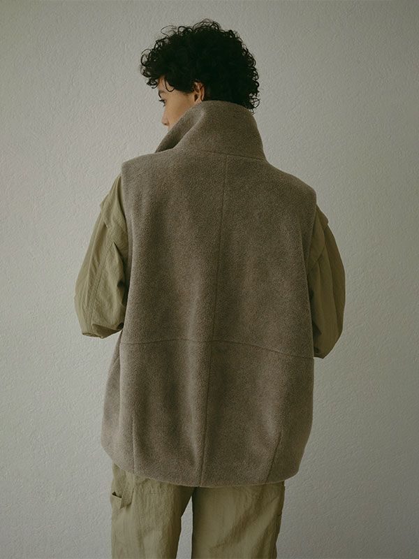 ETRE TOKYO - メルトン フリースベスト | ADDICT WEB SHOP