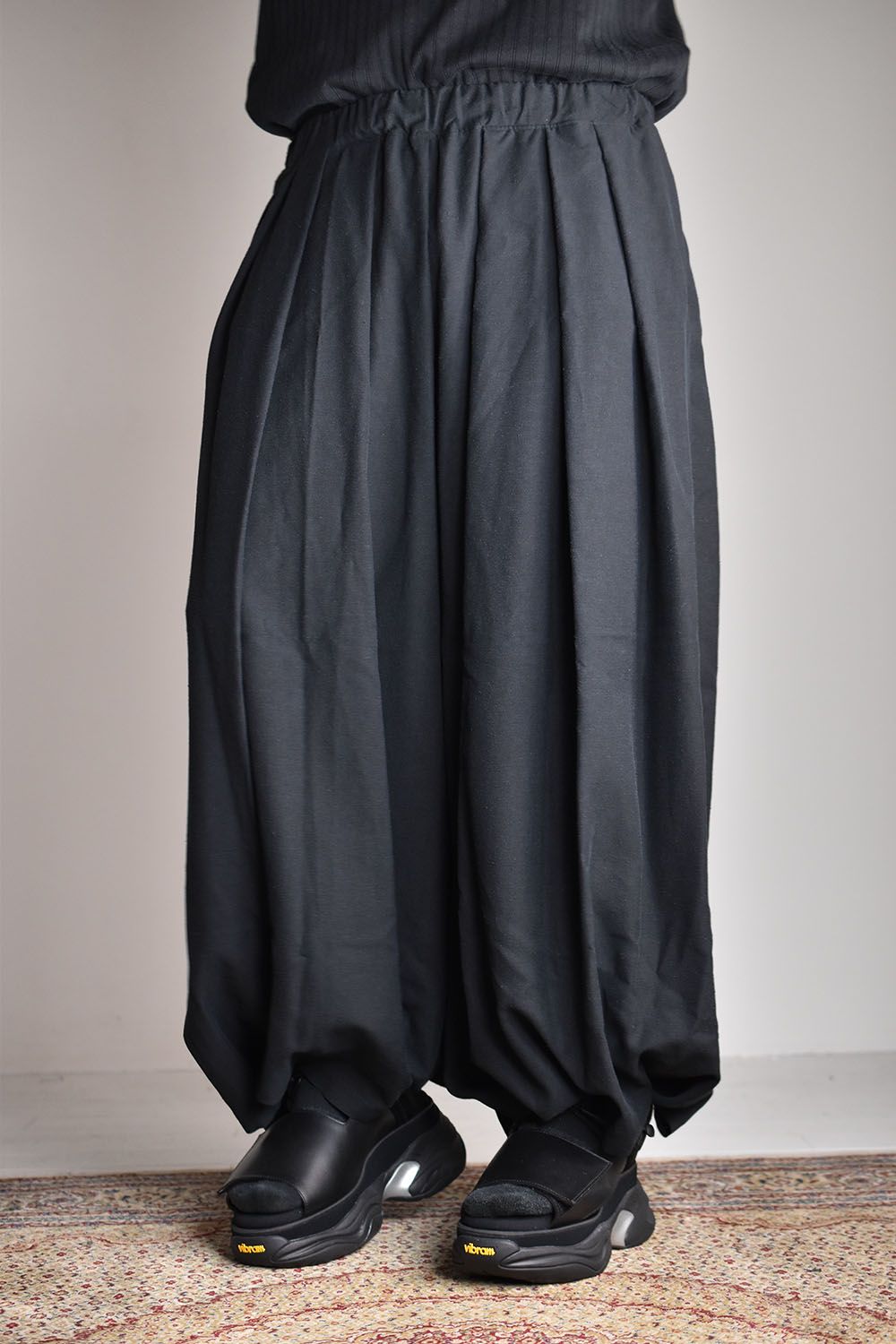 kujaku - Benibana Pants