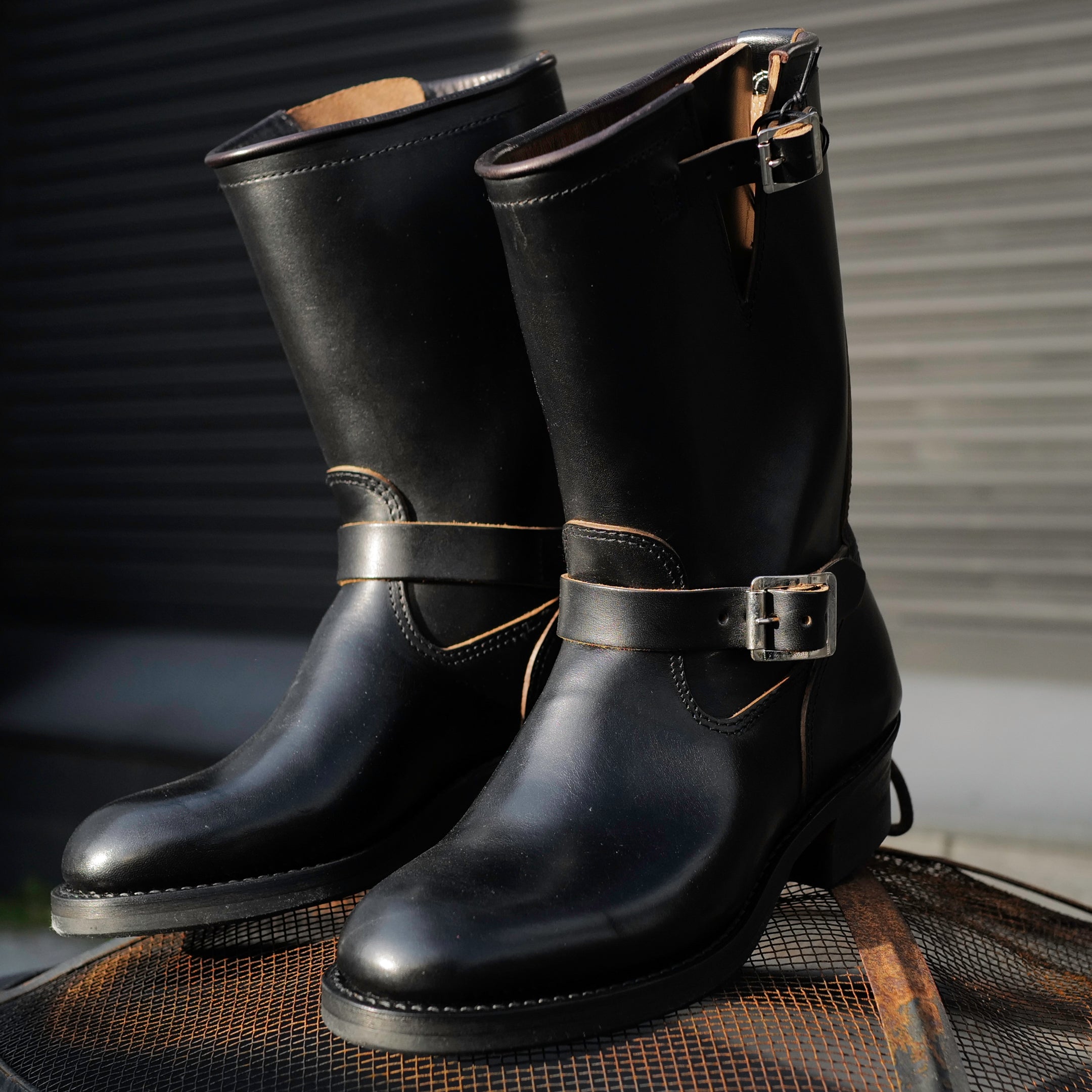 Attractions - Biltbuck Lot. 444 Horsebutt Engineer Boot – BROGUE