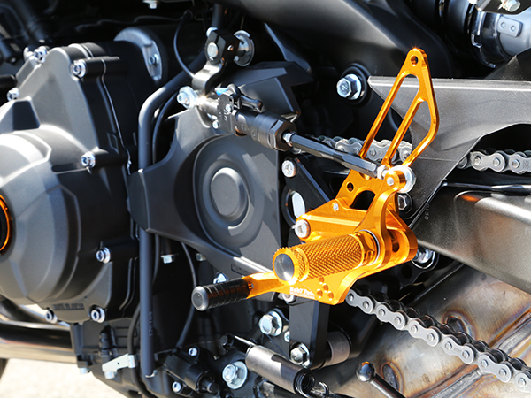 MT09 ('17-) BACK STEP