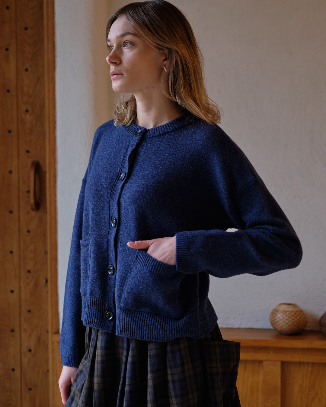 Mira Cropped Wool Cardigan – BIBICO