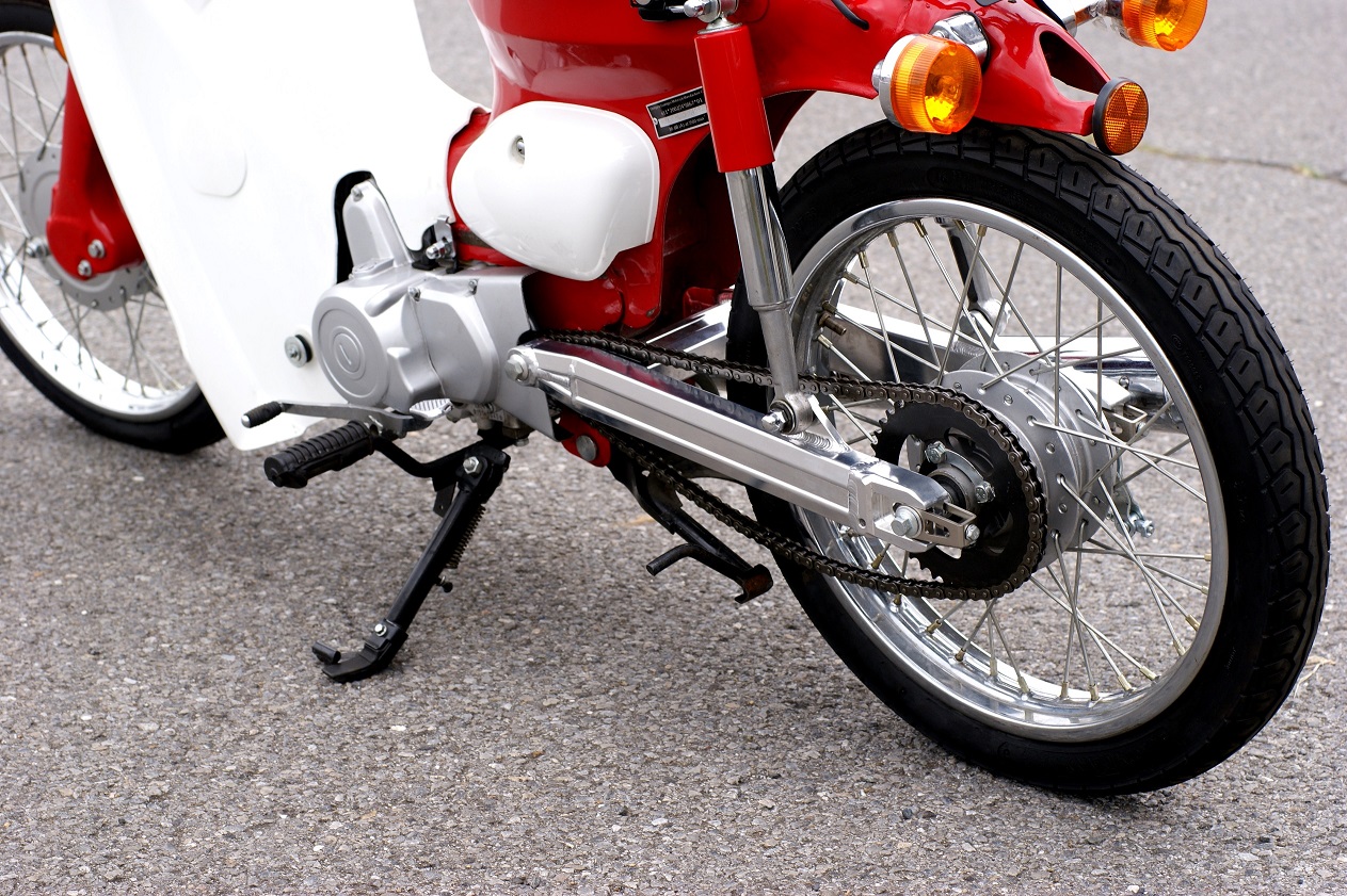 スーパーカブ用 アルミスイングアーム GF 純正長 モンキーやダックス