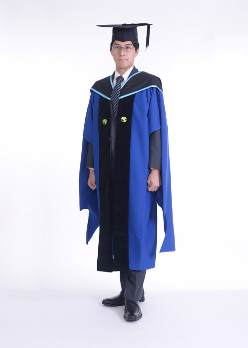 修士(Master) 着衣イメージ｜アカデミックガウン受付サイト｜東京大学