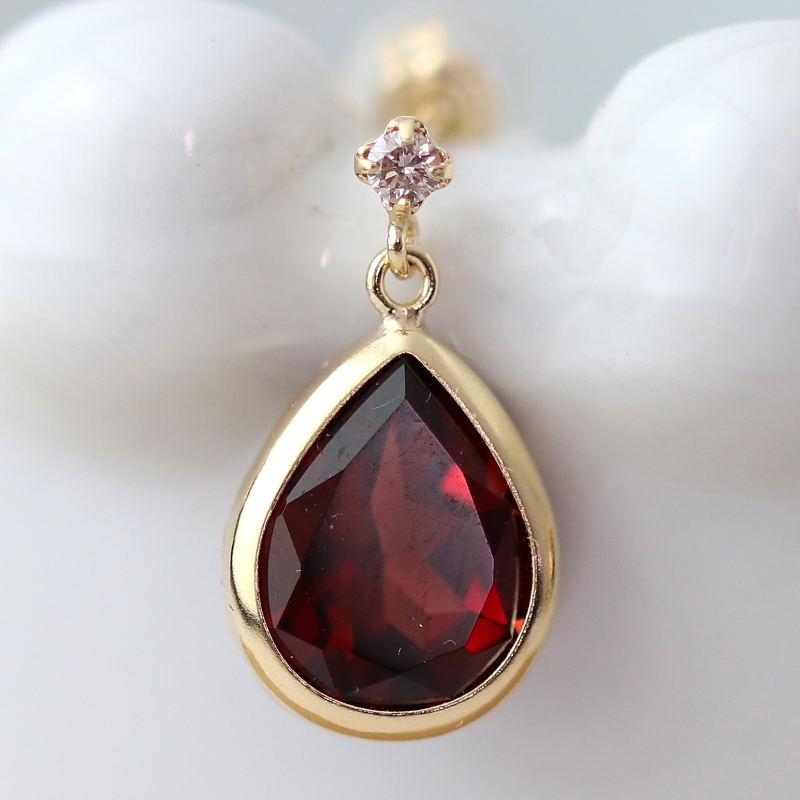 K18ガーネットピアス Gold-EP（ゴールド・イーピー）｜ブレスレット