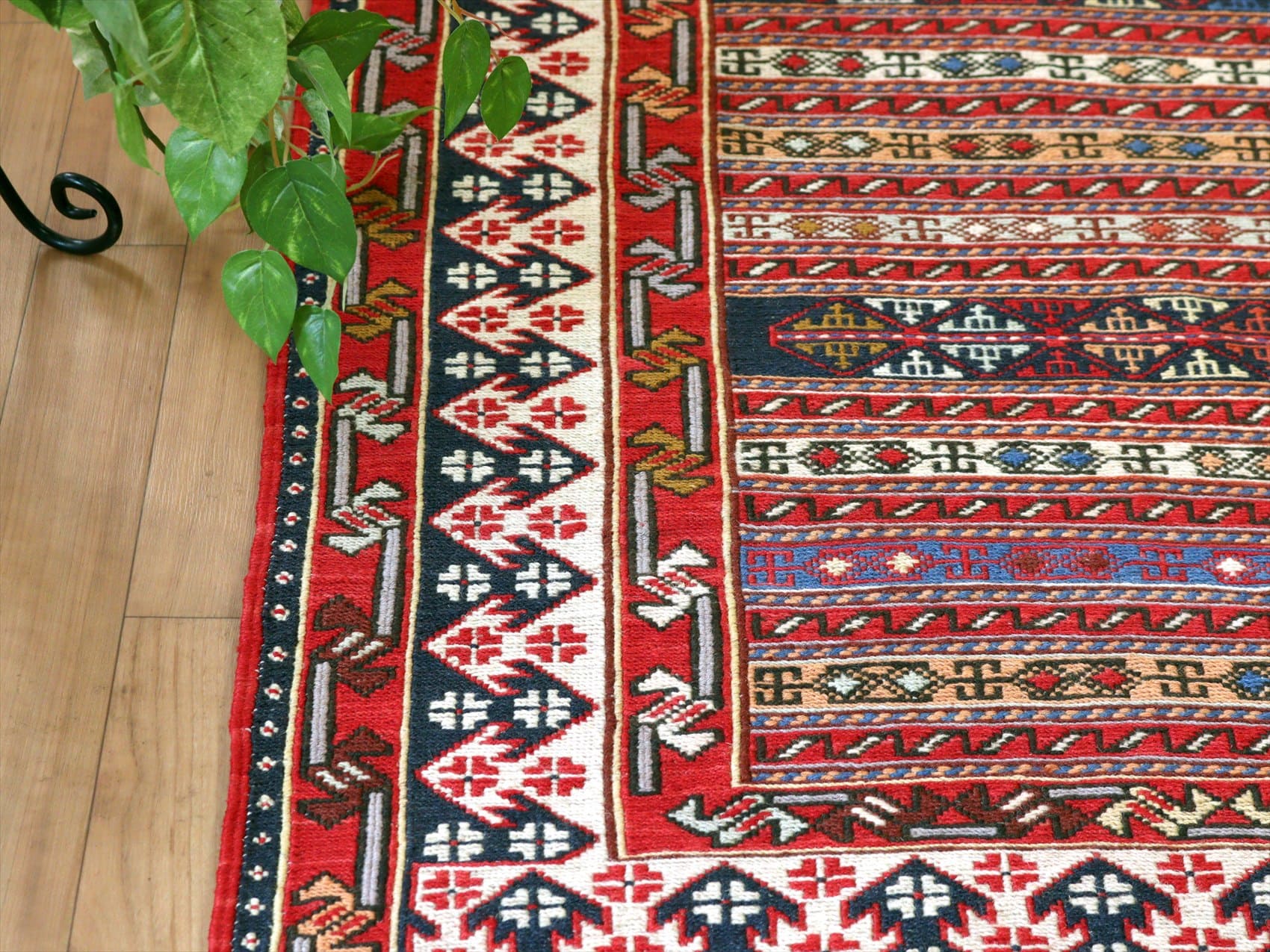 ギャッベ（ギャベ）専門店 インプレッションオブギャッベ / イランの