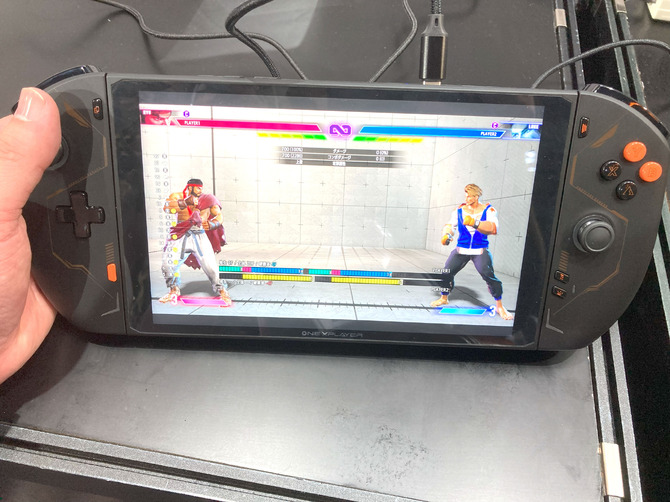 プライベートでも仕事でも大活躍必至のWin11搭載ポータブルゲーミング