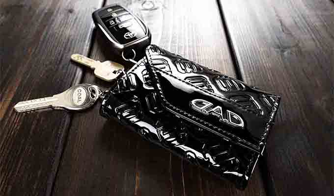 モノグラムレザー エナメル アイテムコレクション | GARSON