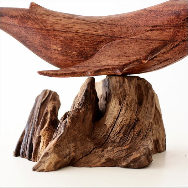 クジラ 置物 オブジェ 木彫り 木製 海の生き物 天然木 くじら 鯨