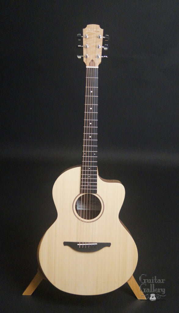 Sheeran S04 Guitar – Guitar Gallery