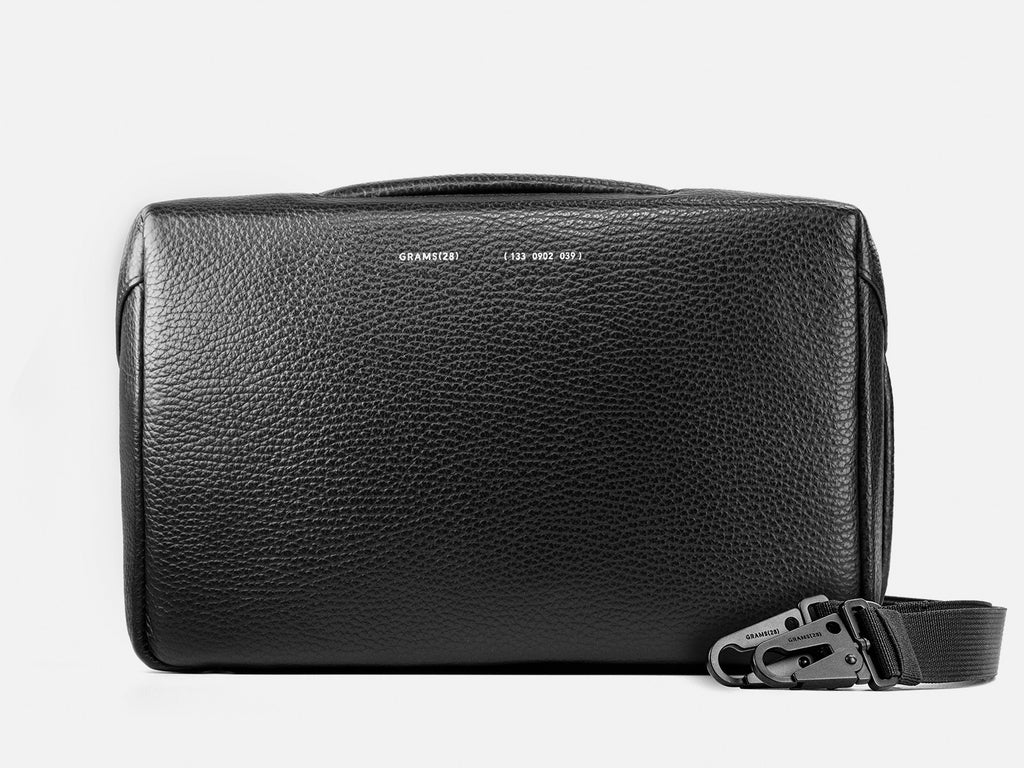 133 エッセンシャル・ケース マックスGRAMS28