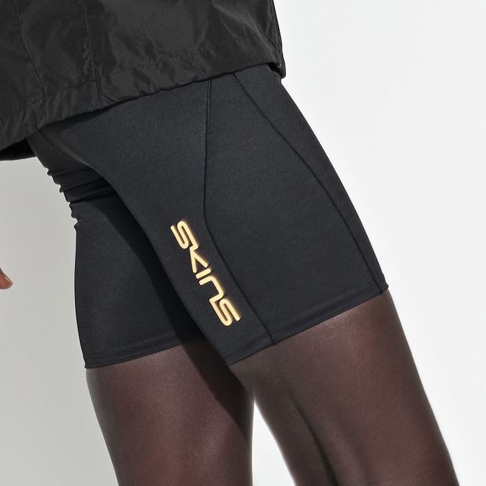 SKINS（スキンズ）SERIES-5 メンズ パワーショーツ ブラック(44