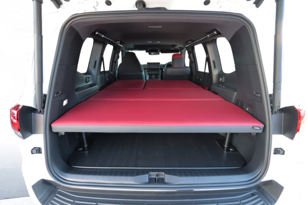 ボディを傷つけずに取付けできるES BED SYSTEM：ランドクルーザー300