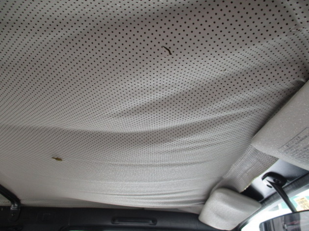 JA11ジムニーの天井内装剥がれ！ポリ板のはめ込みで対策。｜交通事故