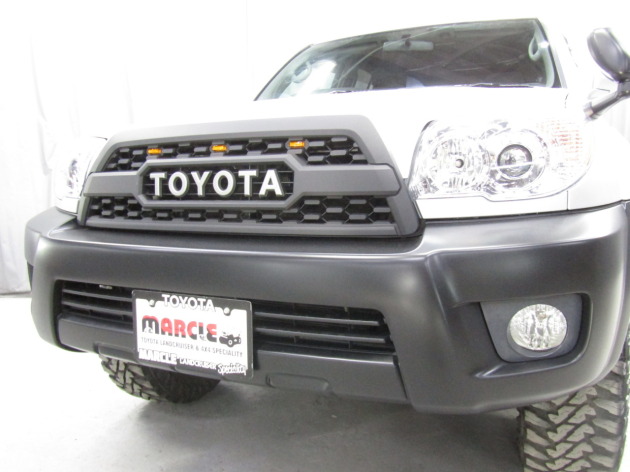 215系ハイラックスサーフ純正シルバー4WD走行11万キロ！新品