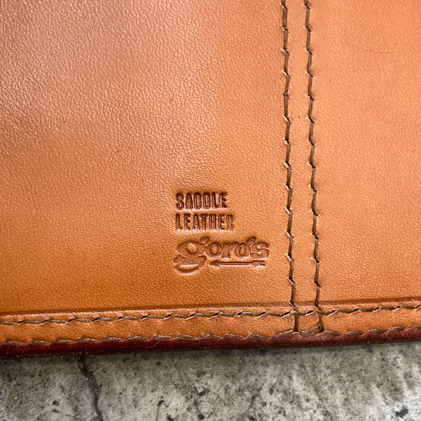 ゴローズ goro's [ほぼ新品]カスタム手帳(大)赤茶 – DELTAone