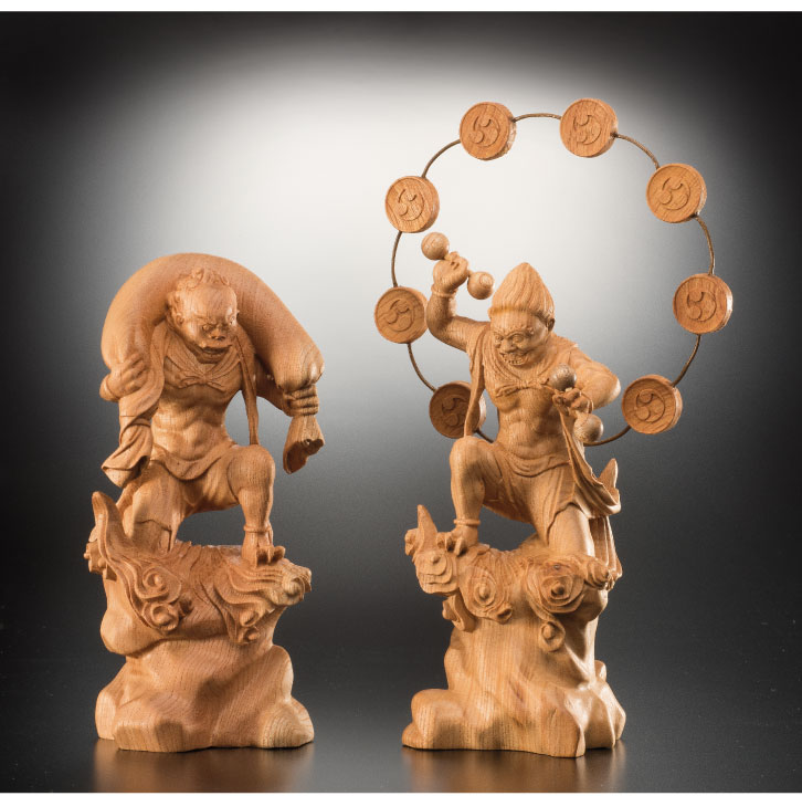 欅一杢彫り「風神雷神像（ふうじんらいじんぞう）」一対 - 三宝堂
