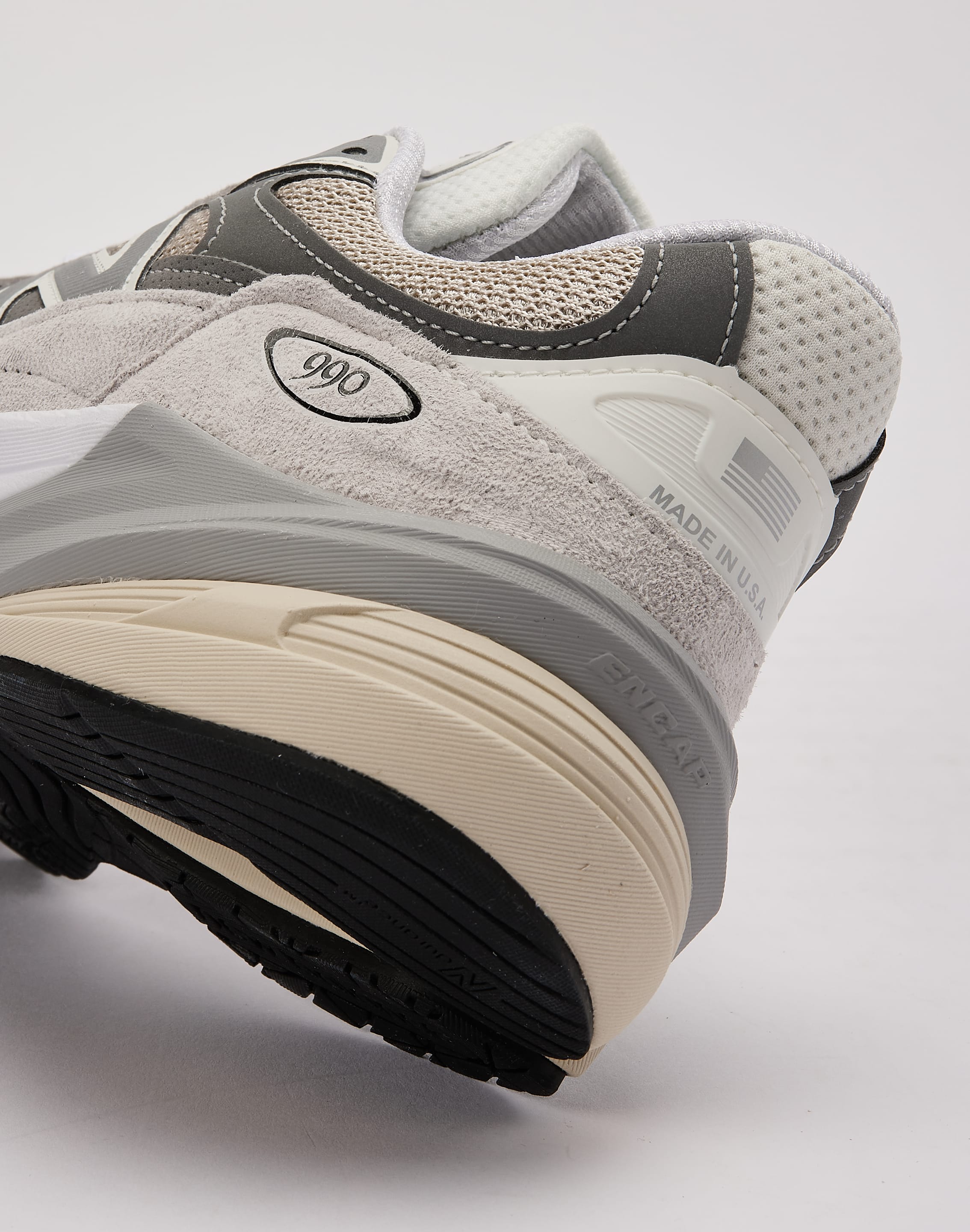 New Balance MADE In USA 990v6 – DTLR