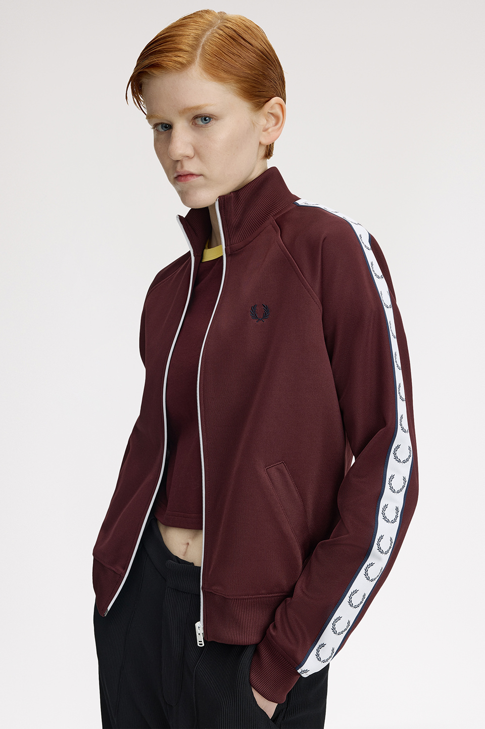 Taped Track Jacket(10 597：OX BLOOD / ECRU): | FRED PERRY JAPAN