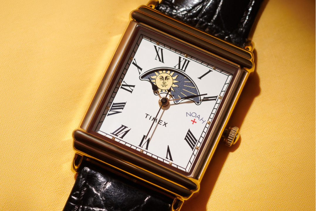 ノア×タイメックスのコラボ腕時計、AMは太陽・PMは月の絵柄に変わる