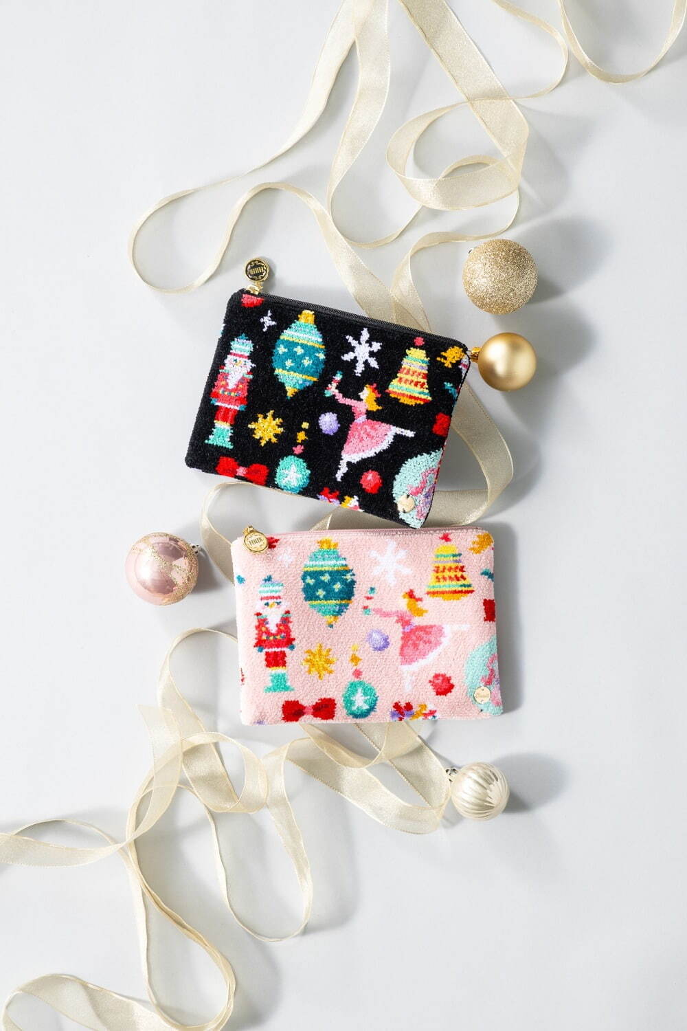 チャコット×フェイラー「くるみ割り人形」クリスマスオーナメント柄の