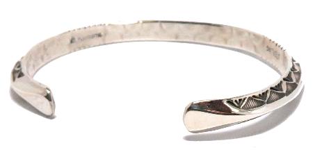 インディアンジュエリー シルバーブレスレット・バングル