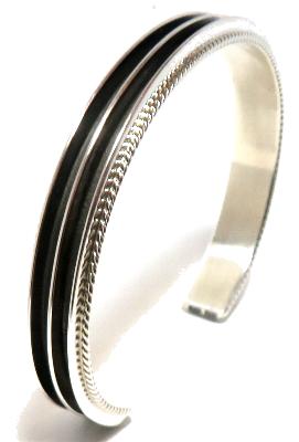 インディアンジュエリー ナバホ族ブレスレット・バングル