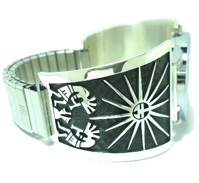 ホピ・ウォッチ ホピ族の腕時計