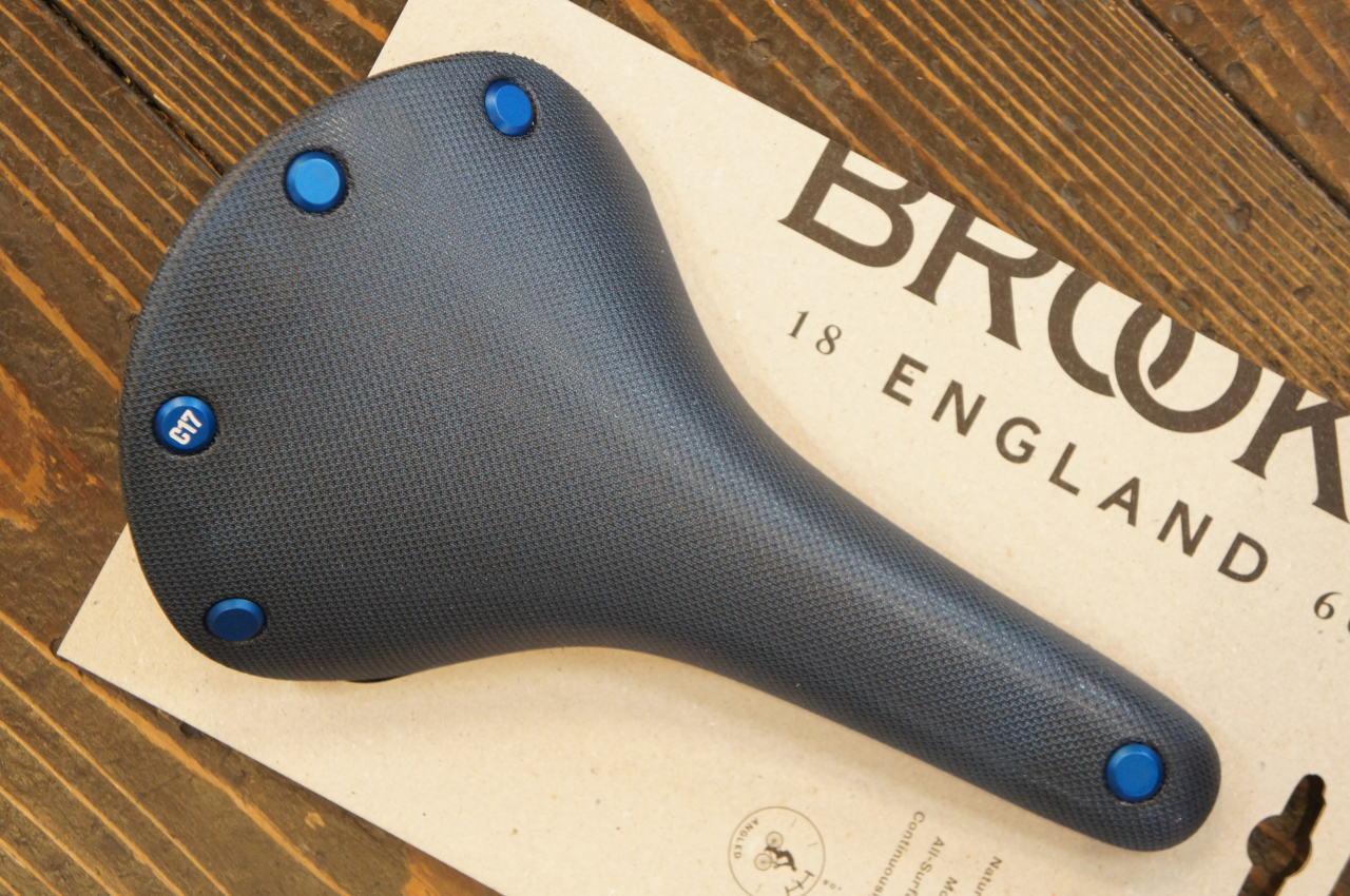 限定カラー BROOKS cambium C17 ネイビーブルー 新品 限定カラー