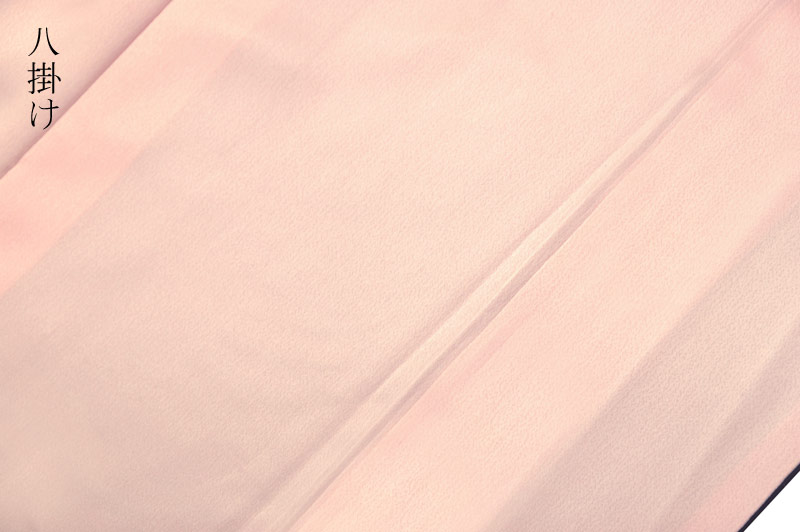 写真家 秋山庄太郎氏監修・正絹振袖着物、襦袢付きの写真