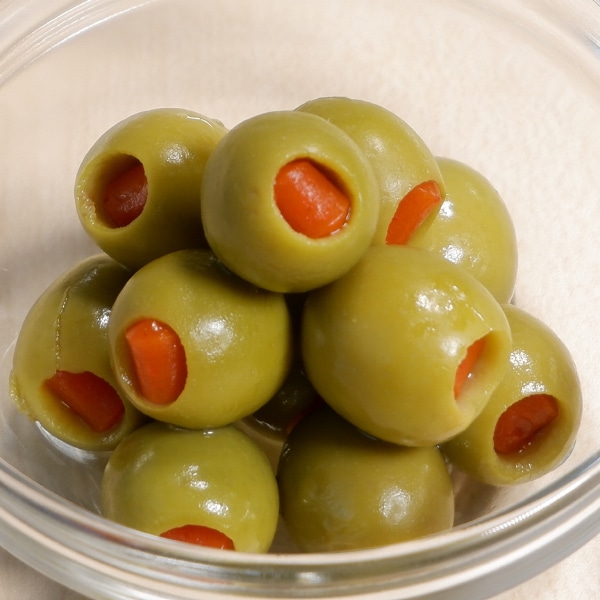 スタフドオリーブ 330G: 農産品 KANTO EXPRESS