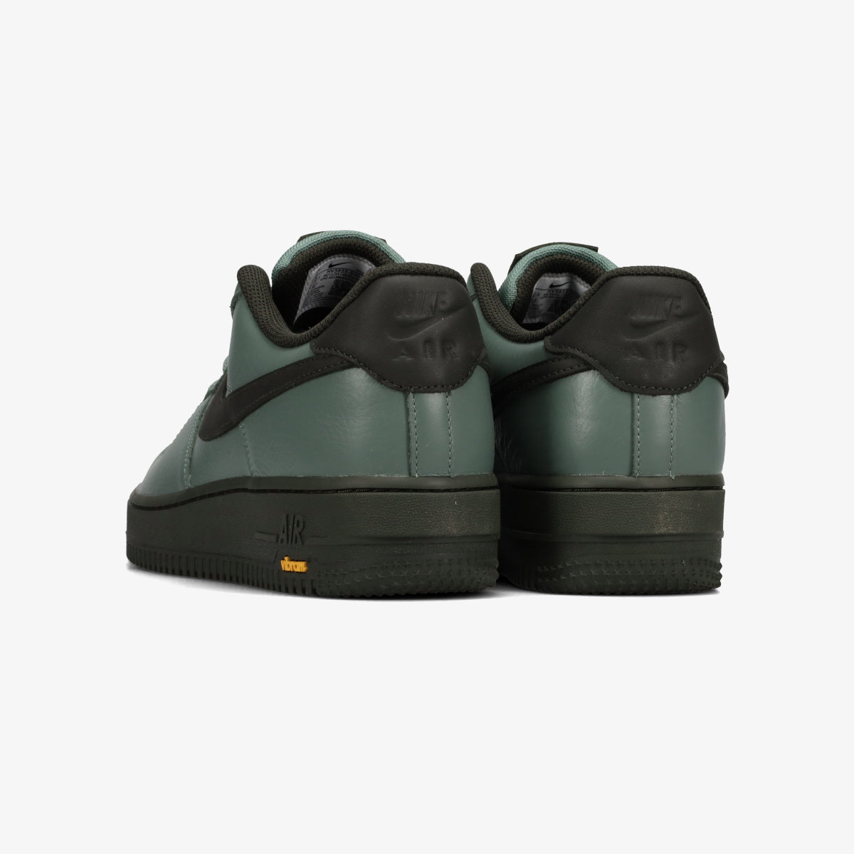 NIKE AIR FORCE 1 LOW GORE-TEX VIBRAM – KICKS LAB.