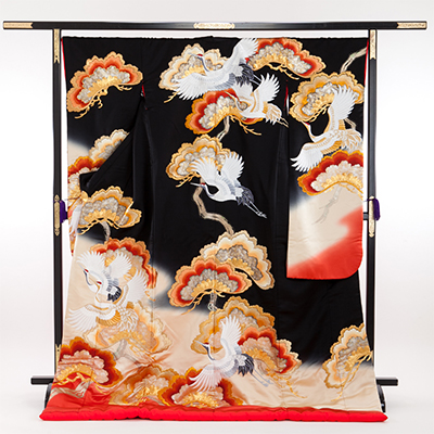 花嫁 正絹 色打掛レンタル 010054 黒 金刺繍 松 鶴