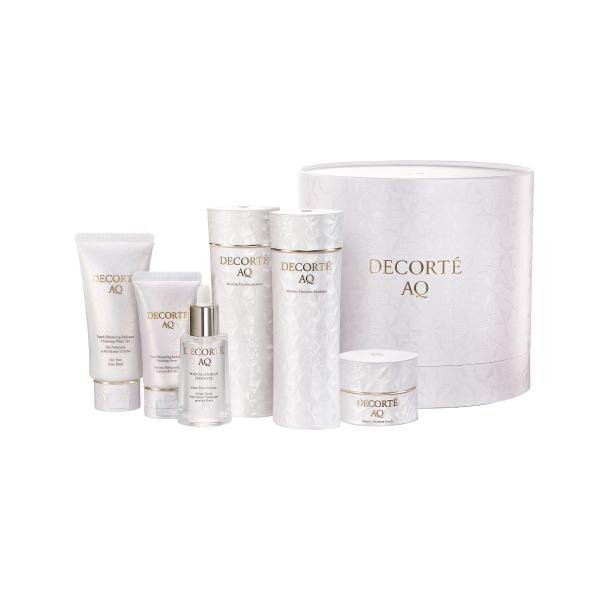 コスメデコルテ　AQ ラディアンスコフレ　Ⅱ ホリデー限定 コスメデコルテ AQ ラディアンス コフレ Ⅱ<2025ホリデーコフレ>｜紹介