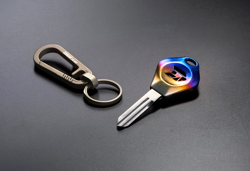 DIGICAM チタンブランクキー