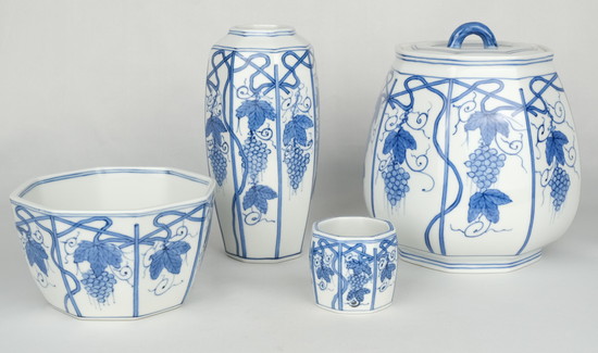 栗山園オンライン通販部 / 【出物】 染付葡萄棚皆具 西村徳泉