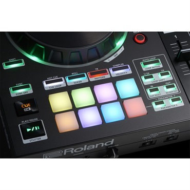 Roland DJ-505 【Serato DJ Pro 無償ダウンロード版対応】【Serato DJ