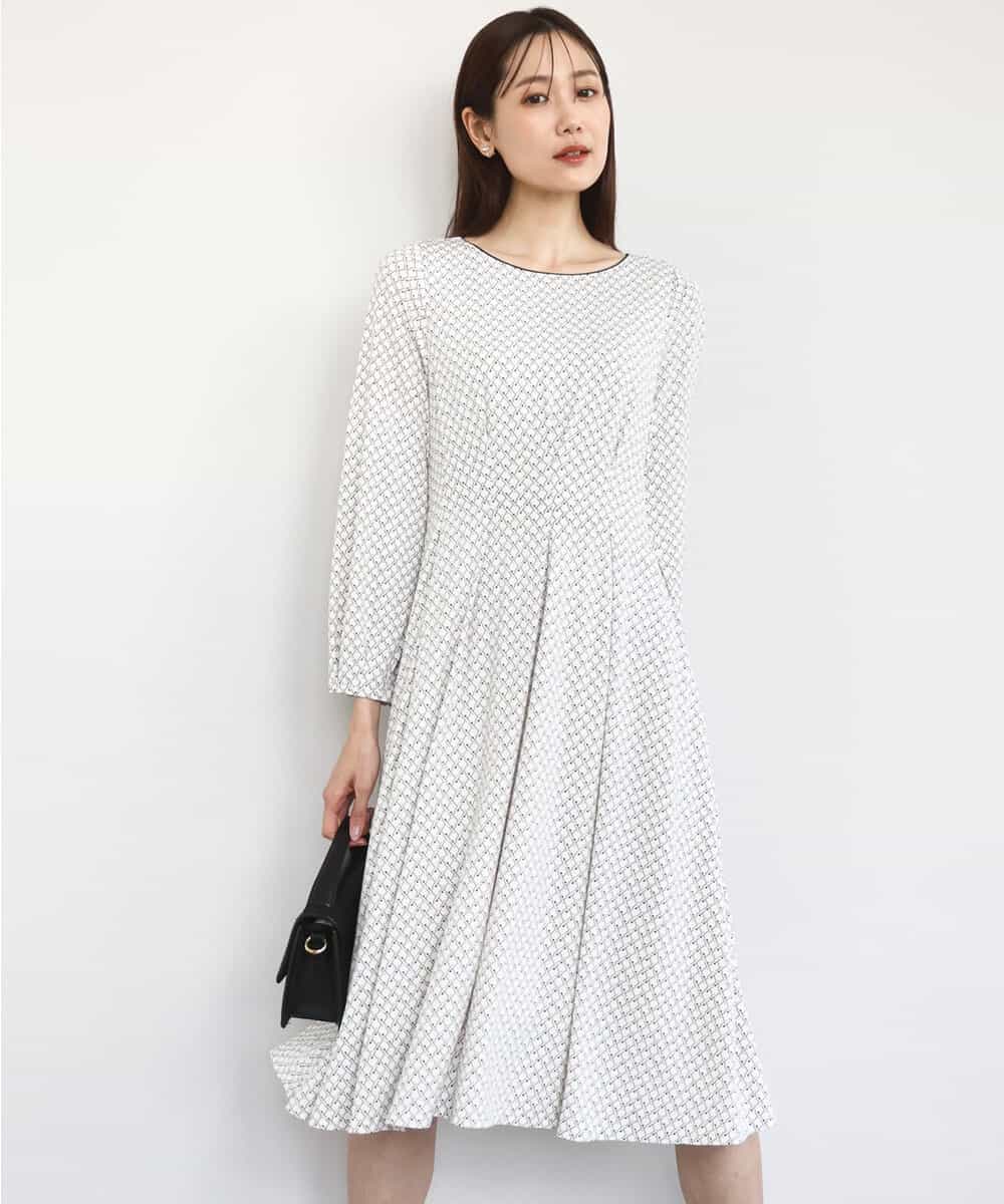 タックデザイン幾何柄ワンピース/洗える(ワンピース) | MK MICHEL