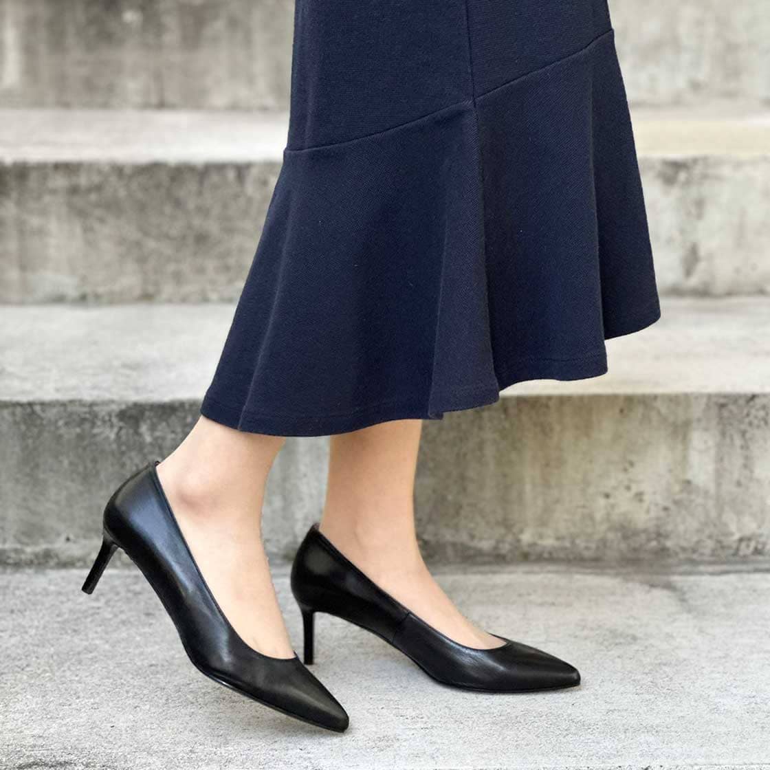 moo✿プロフ要確認専用 ボッテガ　ブラック ポインテッドトゥ ヒール 37.5 moo✿プロフ要確認専用 ボッテガ ブラック ポインテッドトゥ ヒール