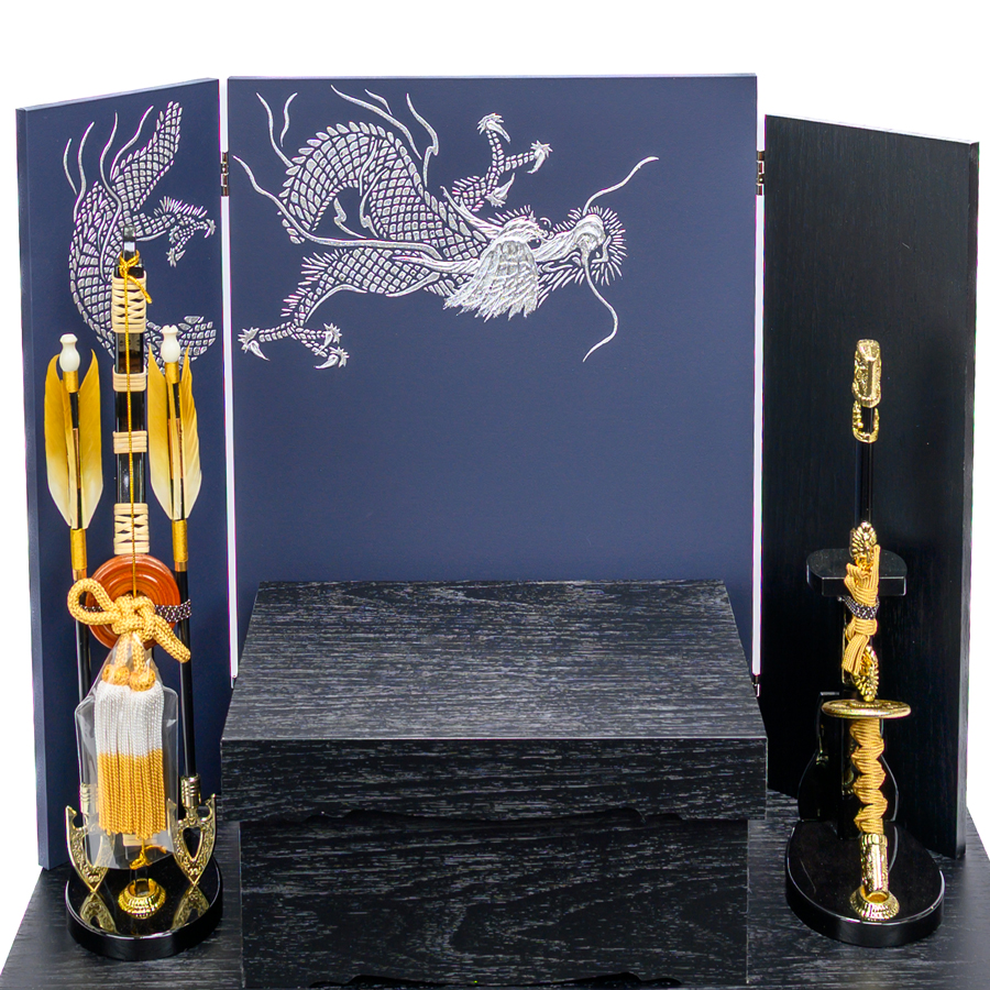 甲州印伝富士山柄8号 Black Edition TAKEDA銀龍兜セット | 人形専門店