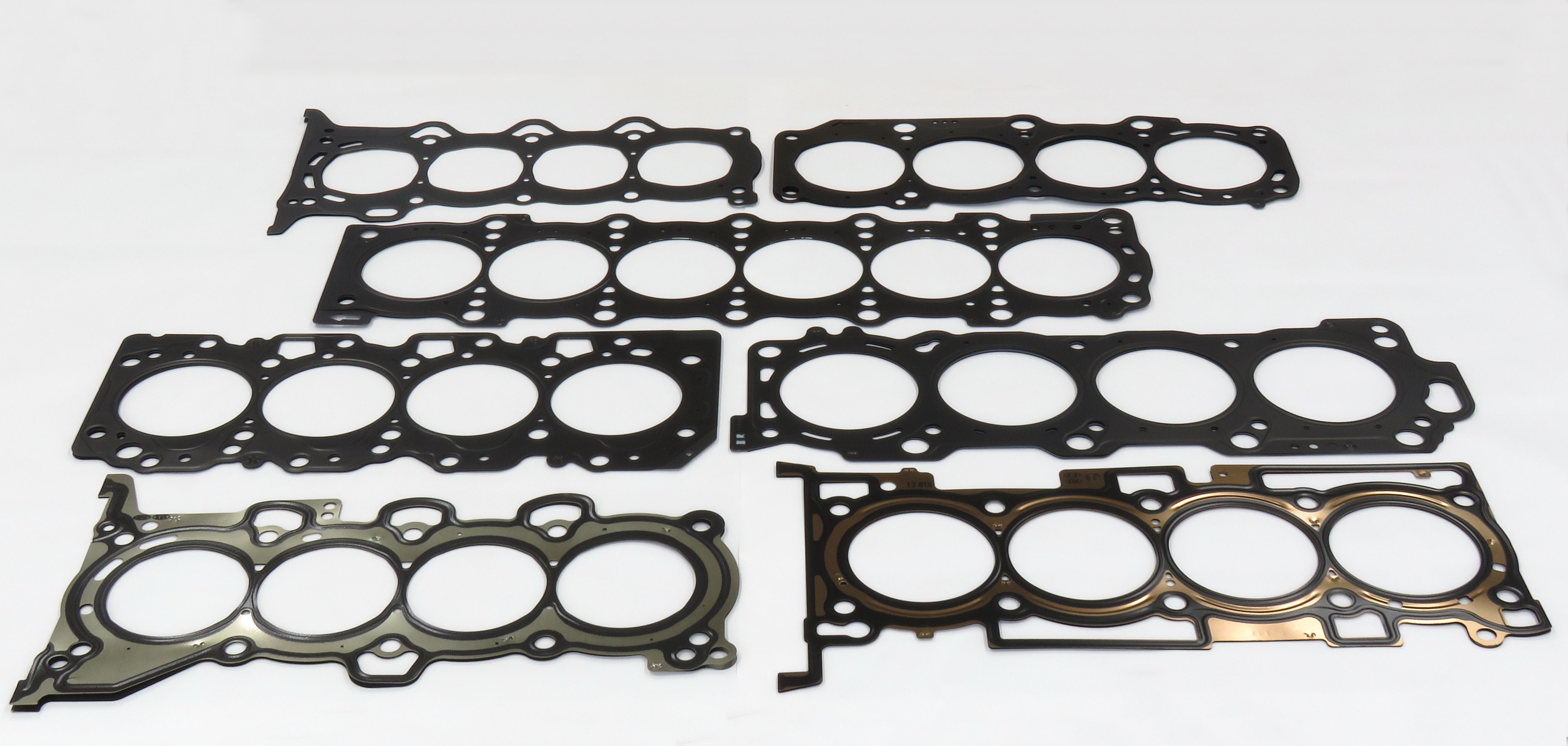 4輪用シリンダーヘッドガスケット