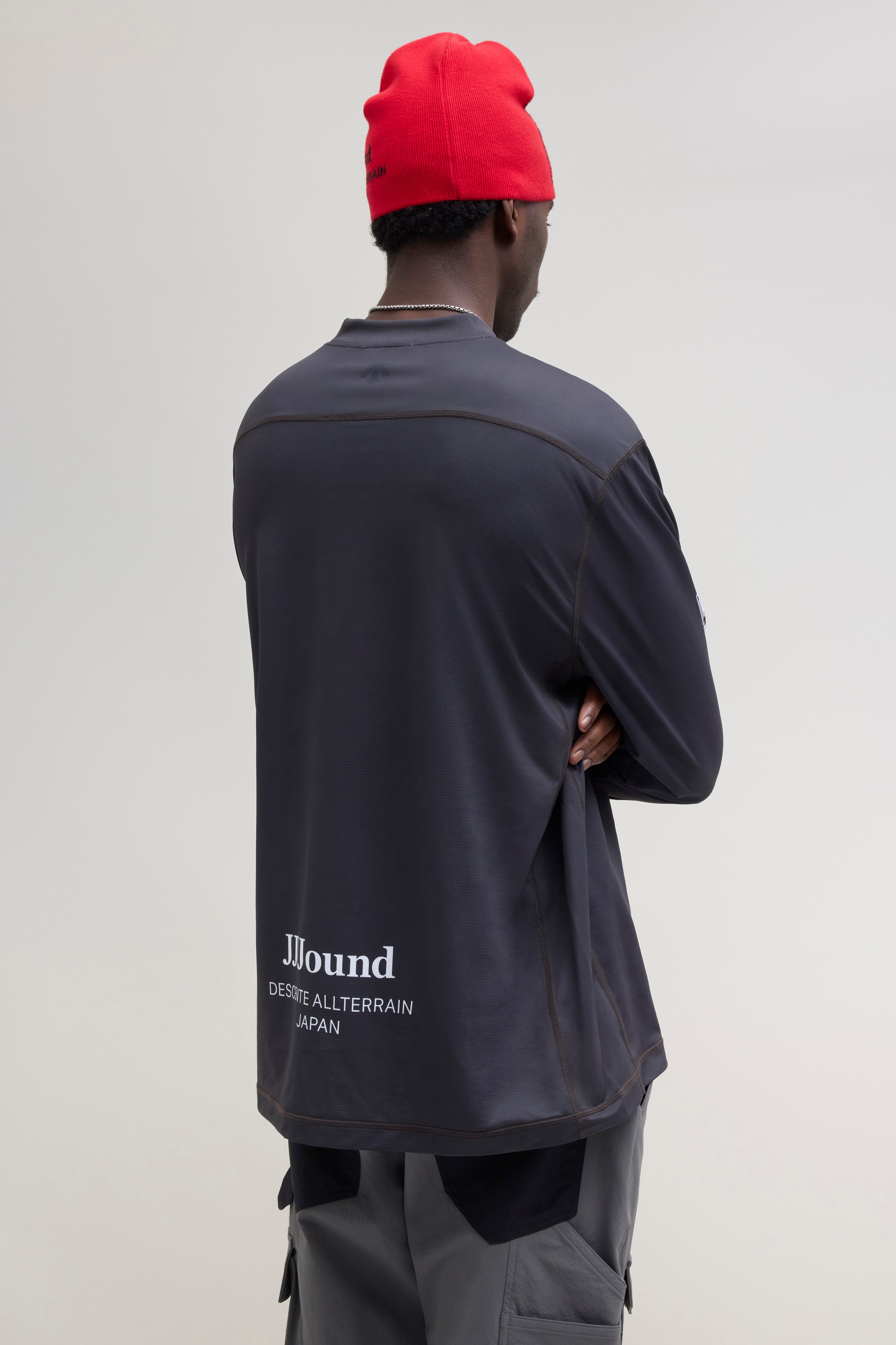 JJJJound Descente Warm-Up Longsleeve - Charcoal