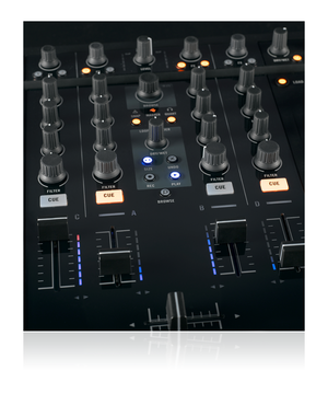 ラスト入荷！】NATIVE INSTRUMENTS/PCDJコントローラー/TRAKTOR