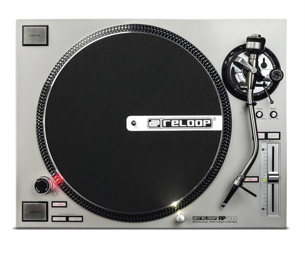 ReloopのターンテーブルRP-7000 Silverの紹介ページです。
