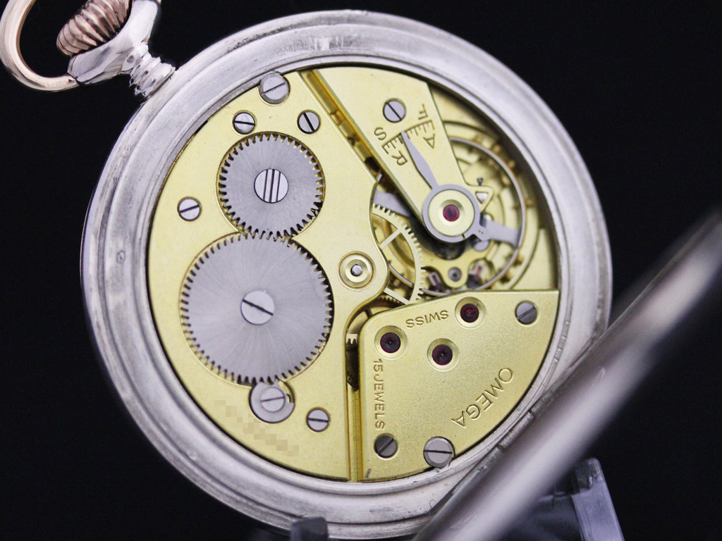 オメガ 銀無垢アンティーク懐中時計 【1947年製】 老舗の百年