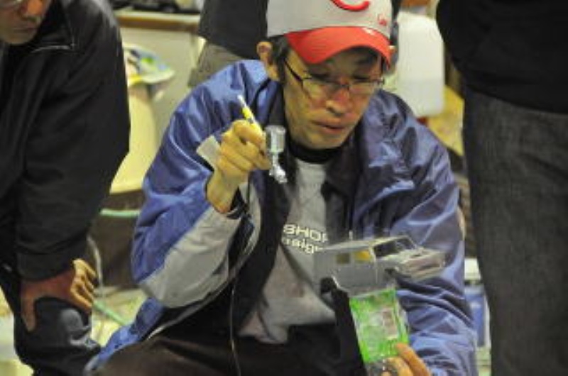 アネストIwata エアーブラシ・コンプレッサー IS-51 シルバー