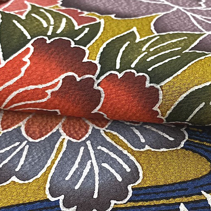 斬新な色使いで描く粋な雰囲気のあるデザイン 大胆にカッコ良く