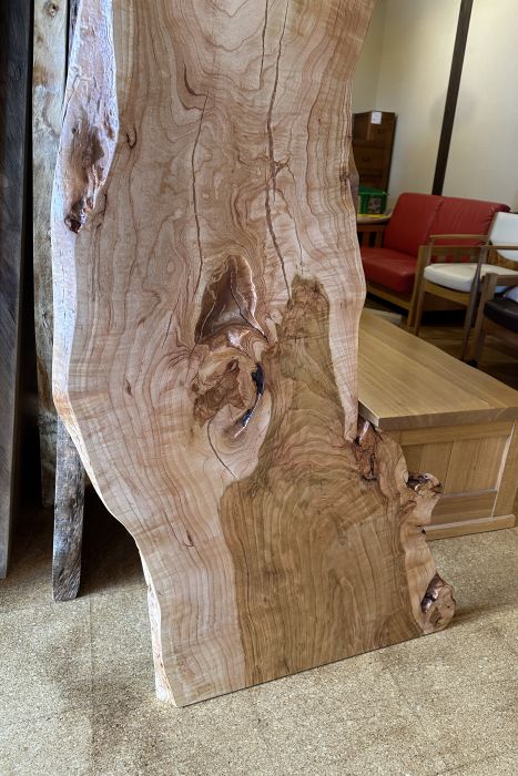 神奈川県 海老名店展示 一枚板 楠材 テーブル用天板 セール｜一枚板