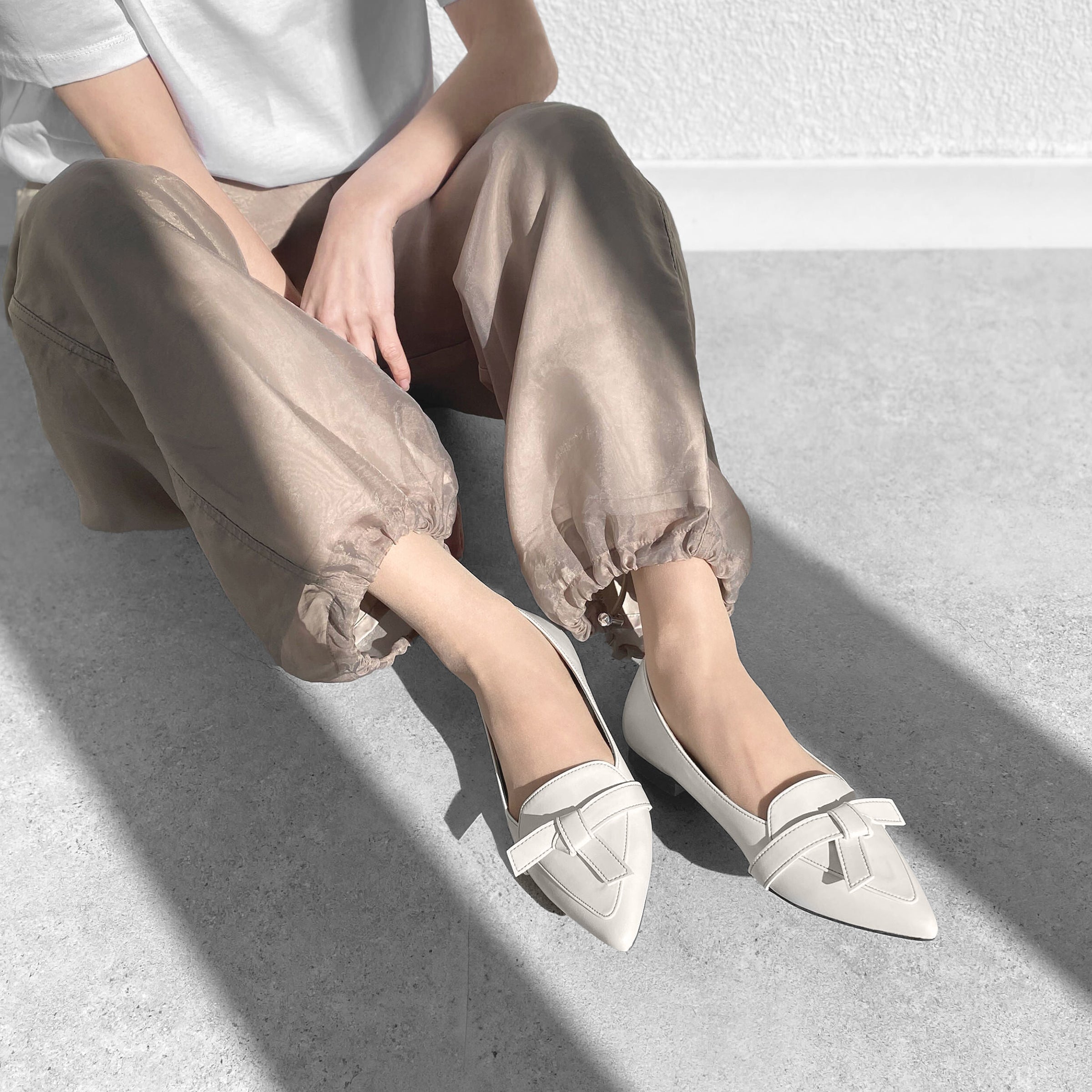 2026SS：ステッチリボン ローファー（m17016）ホワイトグレー – mamian